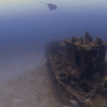 Manta's Wreck Crossing